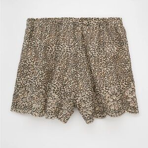 American Eagle Outfitters High-Waisted Leopard Shorts NWT Small